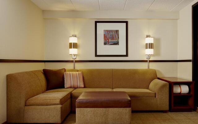 Hyatt Place Indianapolis Airport