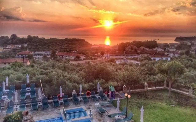 Ariadne Apartments