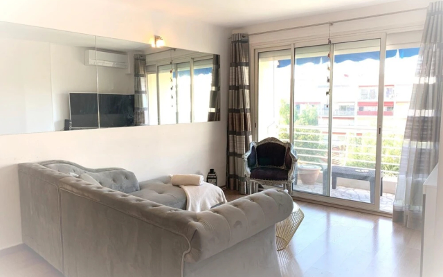 Modern Apartment 2 Bedrooms/2 Bathrooms, Quiet Balcony in a Palm Beach Area - Apartment in Cannes - Photo 3