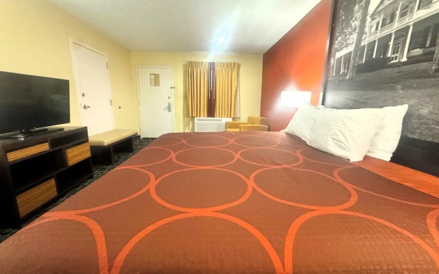 Super 8 By Wyndham Hattiesburg South