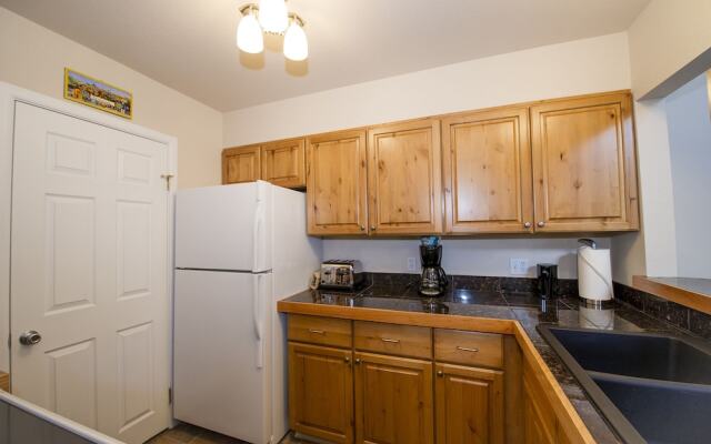 Base 9 #B103 by RedAwning