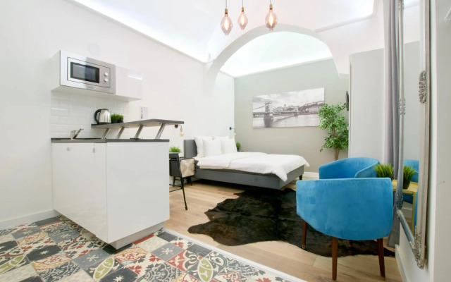 Standard Apartment by Hi5 - Nagysándor street