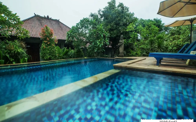 Warisan Villa By Yom