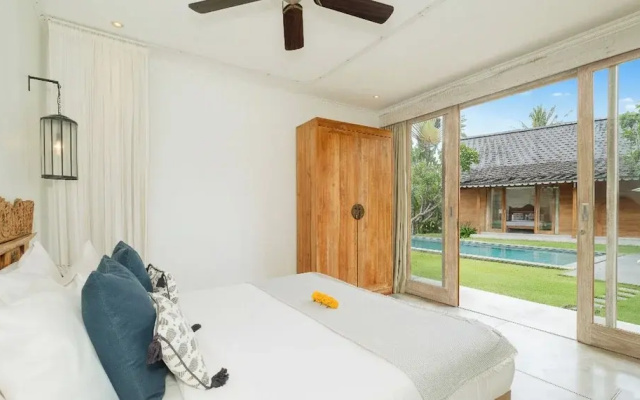 Alea Estate by Villa Finder