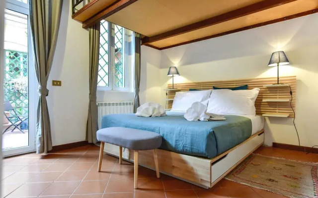 Spanish Steps Lovely Apartment