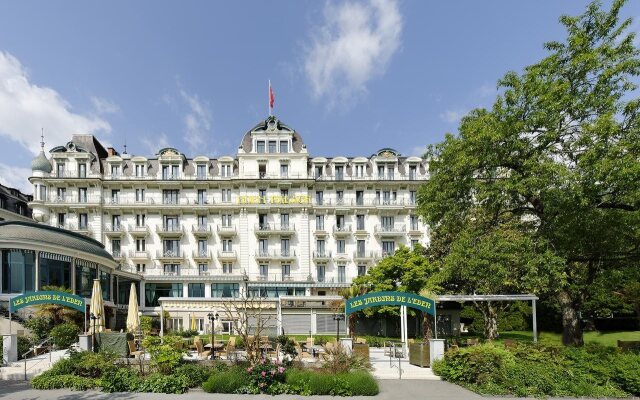 hotelImage