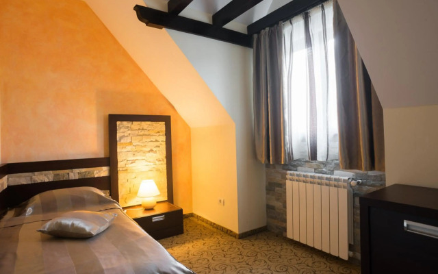 Hotel Bucegi