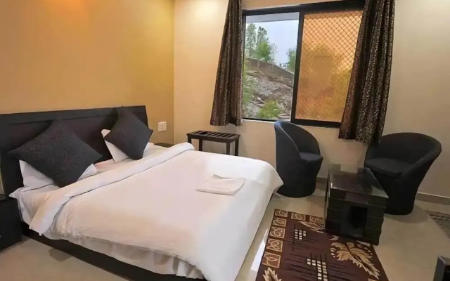 Meera Valley Resort