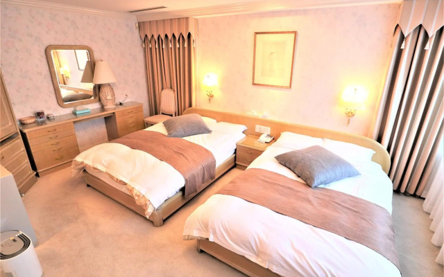 Sapporo Luxury House