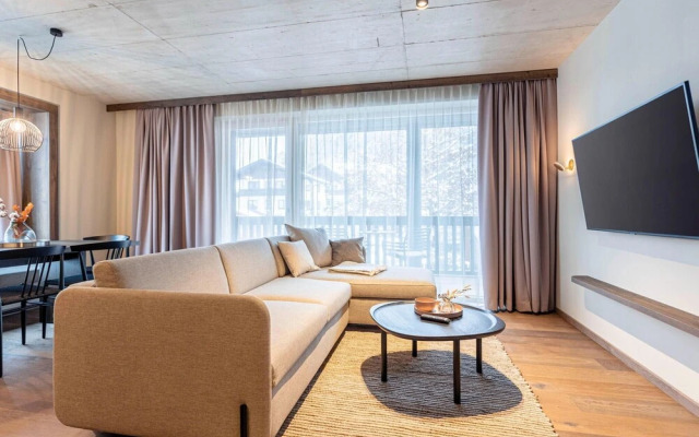 Premium Holiday Apartment With Balcony and Sauna