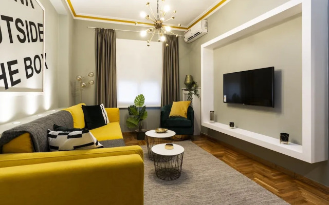 “Ingenuity” flat near the Zappeion Park,in Athens