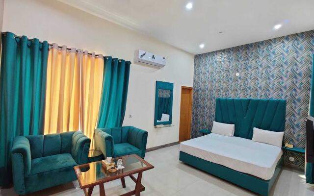 Hotel The Taj Multan