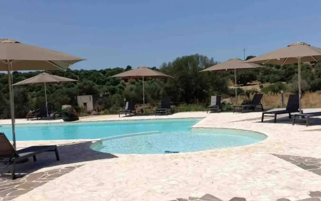 Welcomely - Country House Muristene- Iris