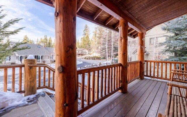 Little Cubs Cabin #1986