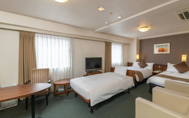 Alpico Plaza Hotel