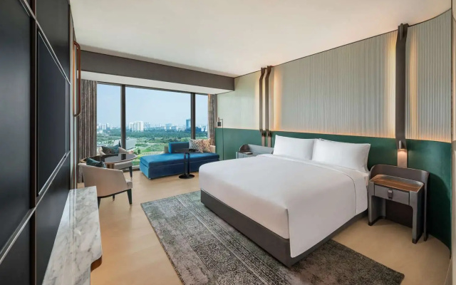 Hilton Saigon