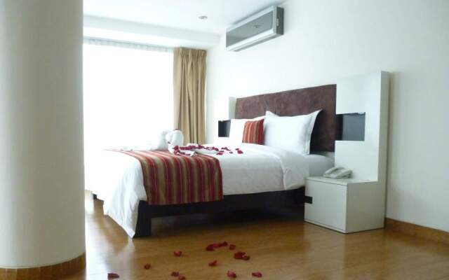 Allpa Hotel & Suites