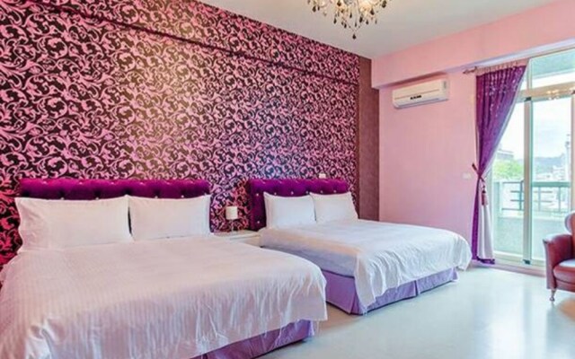 Fashion Player House