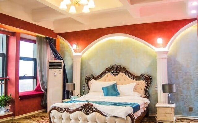 Xiaoe Smart Themed Apartment