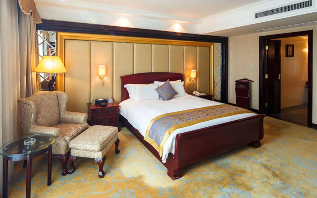 City Hotel Luxury