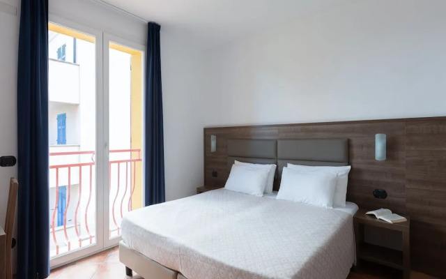 Residence Near the sea in Loano 4201