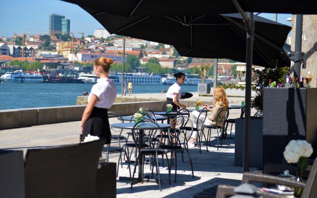 Pestana Vintage Porto Hotel & World Heritage Site