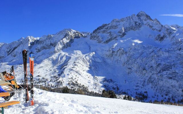 Chalet Presanella - Campsite