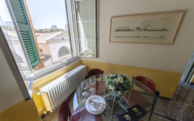 JOIVY Piazza Dei Greci Nel Cuore Della Storia