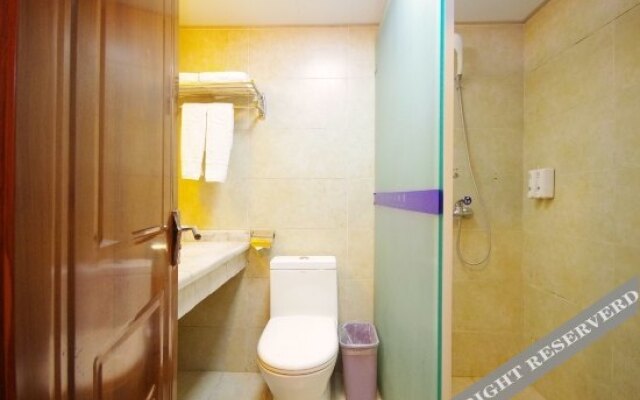 Chengzhong Blue Sky Hotel