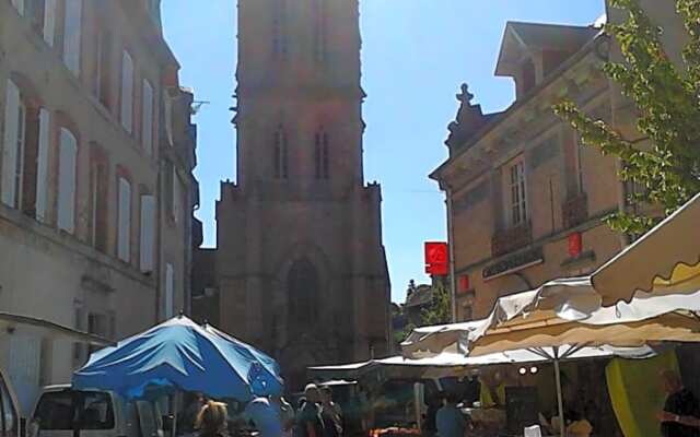 3 Place des Arbres Chambres D'Hotes