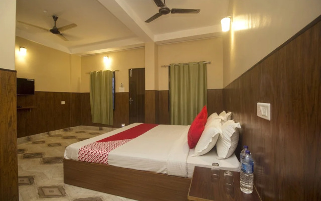 OYO 14512 Sambhunath Guest House