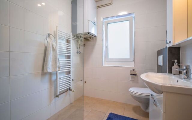 Apartment Šegulja St.Georges-de-Montclard 14289