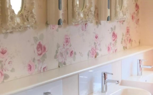 Pine Lodge Hotel & Restaurant Mansfield