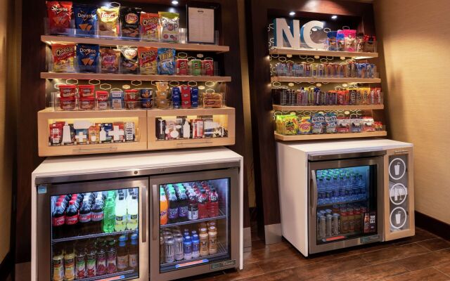 Hampton Inn Greensboro-Airport