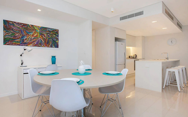 Saltwater Suites