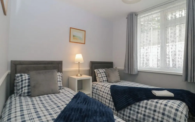Flat 1, Big Tree Holiday Flats
