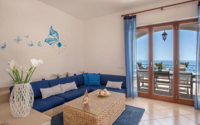 Villa Farfalla 10