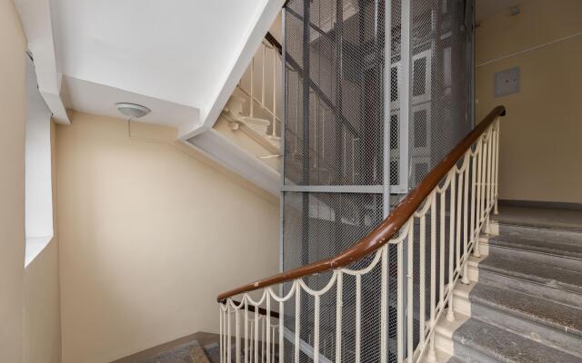 Rento on Sadovaya-Samotechnaya Street