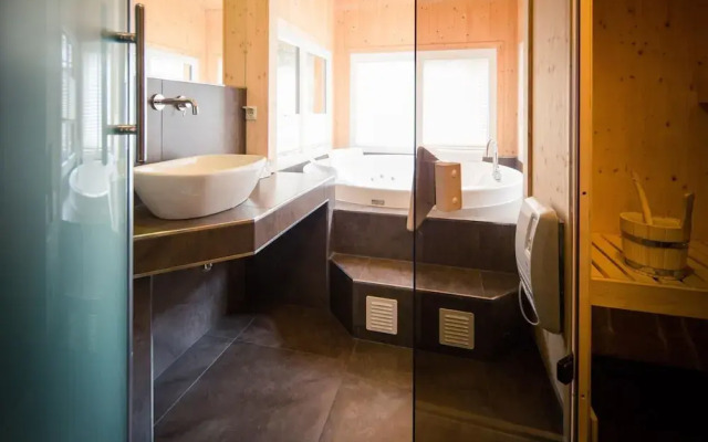 Lavish Chalet With Finnish Sauna