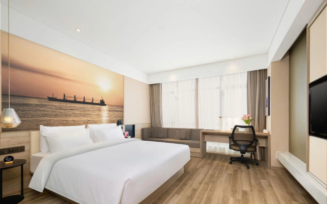 Atour Hotel Nantong Xinghu