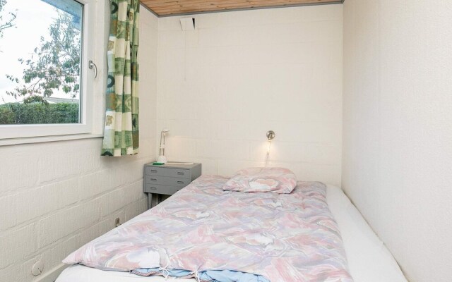 Inviting Holiday Home in Roslev 300m From Limfjorden
