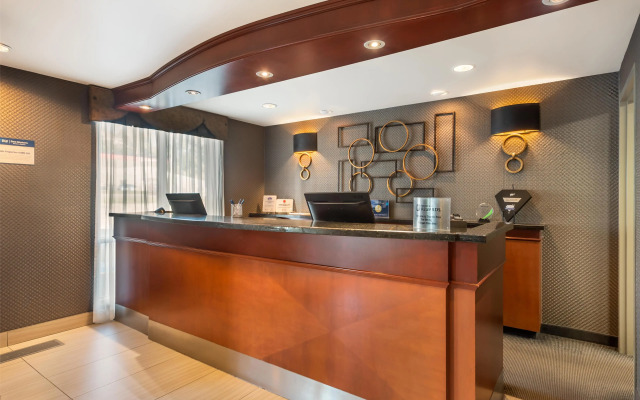 Best Western Plus Calgary Centre Inn