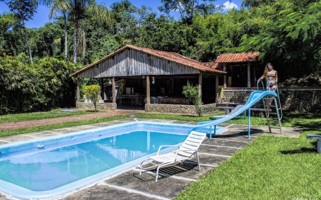 Hotel Clube dos 200