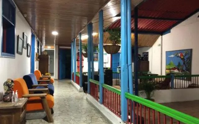 Hostal Maderos