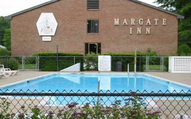 The Margate Resort on Lake Winnipesaukee