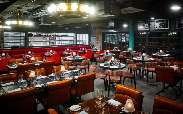 New Road Hotel