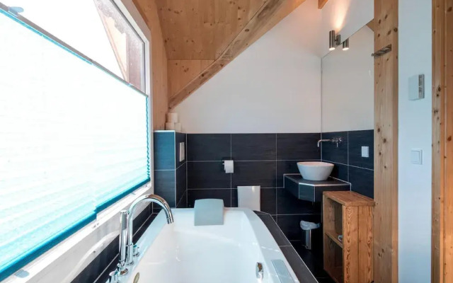 Amazing Chalet With Sauna