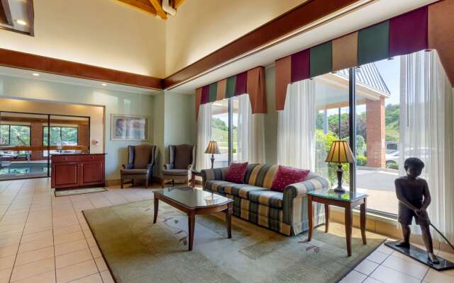 Best Western Staunton Inn