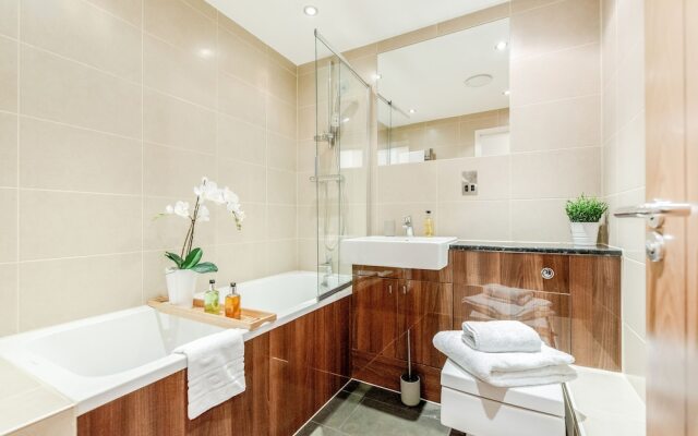 Large Apartment near Windsor Castle