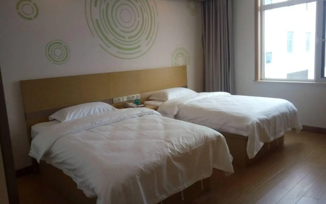 GreenTree Inn Qingdao Jiaozhou Jiaoping Road Aviation Industry Park Express Hotel